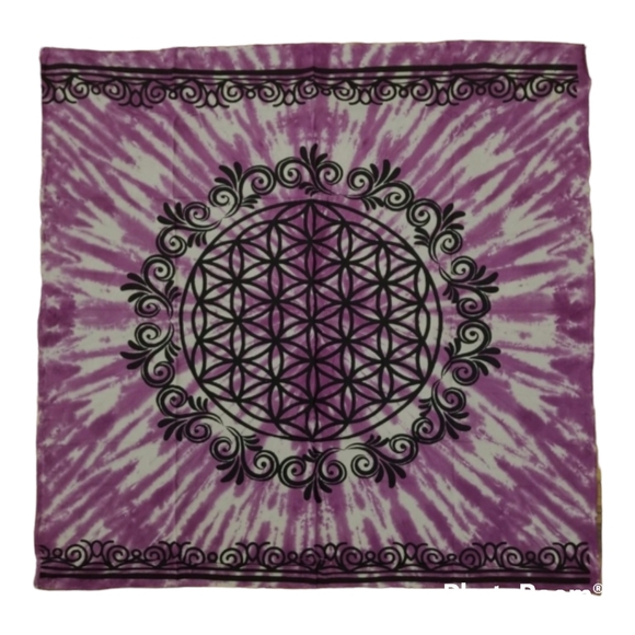 Midnight Magic Tarot & Tie Dyed Flower of Life Cloth - Picture 4 of 10